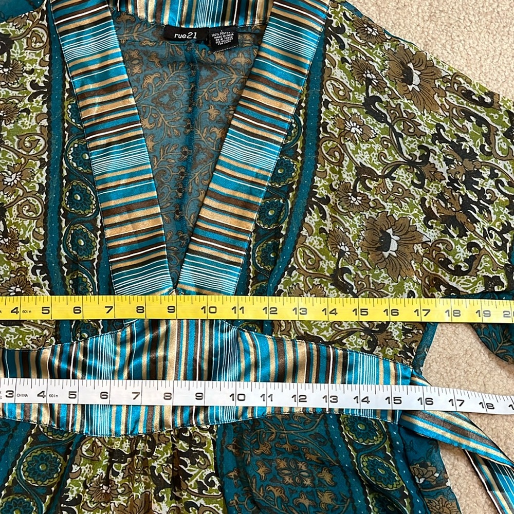 Rue21 Teal and Olive Patterned Wrap Blouse - Picture 6 of 11
